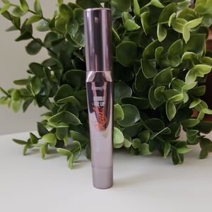 Benefit Vibrant "One Lusty Rose" Lipstick/Liner